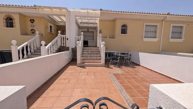 Villa 5 habitaciones 224m² en venta - Costa blanca sur