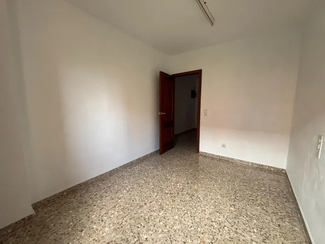 Impecable vivienda de 4 habitaciones en la zona estratégica de Patraix — 15