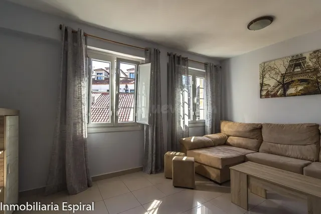 Encantador Apartamento en el Corazón de Pontevedra por €180.