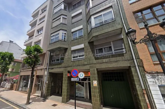 Se vende piso OKUPADO en Calle Ricardo Montes 28 de Oviedo,  - foto 3