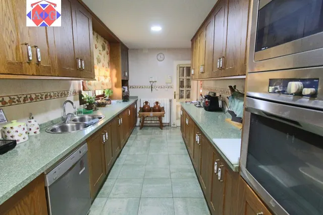 0110 Chalet en Zona Residencial, El Romeral. — 11