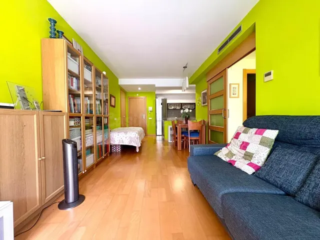 Magnífico Piso con Balcón junto al Fórum — 4