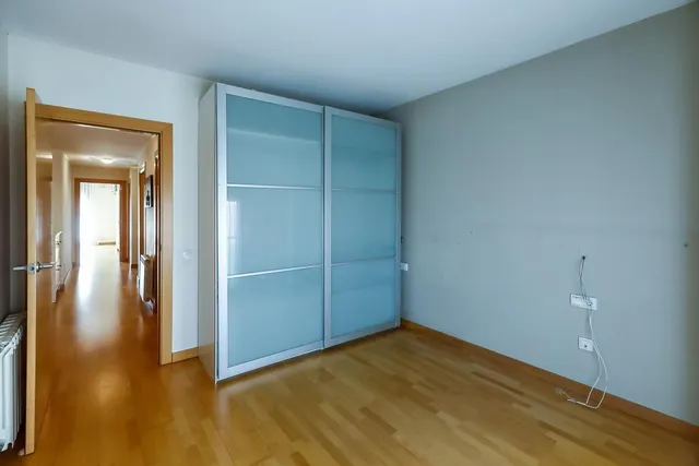 ÁTICO DÚPLEX CON TERRAZA, PARKING Y TRASTERO EN EL CORAZÓN DE SABADELL — 7