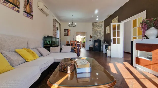 ALQUILER CHALET CON PARCELA EN HIGUERA DE VARGAS — 14