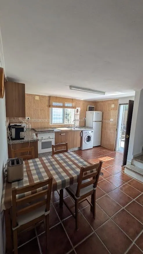 Casa rústica con terrazas y vistas a la montaña en Totalán — 8