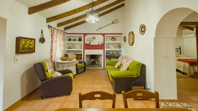 Finca rústica 2 habitaciones 140m² en venta - Polígono - Alrededores - Pedanías — 7