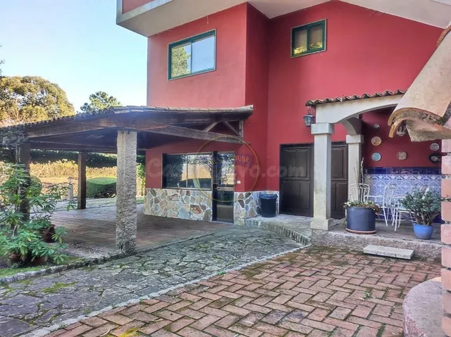 Amplia casa con gran parcela en Valladares - foto 2