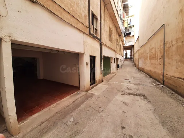 CABINA CERRADA PARA DOS VEHÍCULOS, CON LUZ ELECTRICA - foto 4