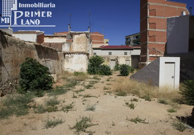 Se vende solar de 752 metros cuadrados a 3 calles en pleno c - foto 3