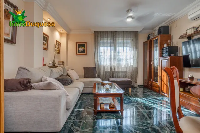 Casa pareada con 4 dormitorios en Otura. — 9