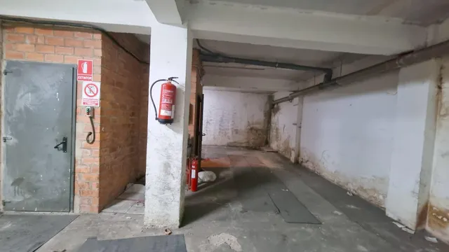 CÉNTRICO próximo a GRAN VIA/SAGASTA, LOCAL COMERCIAL de 235 m2. — 9