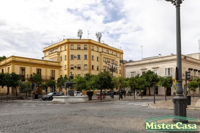 Piso Amplio en Pleno Barrio de Santiago 3 dormitorios y 2 baños — 37