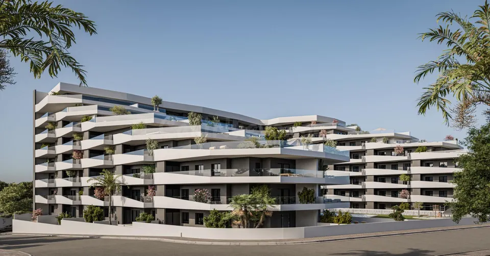 Apartamentos de nueva construcción con piscina en San Miguel de Salinas