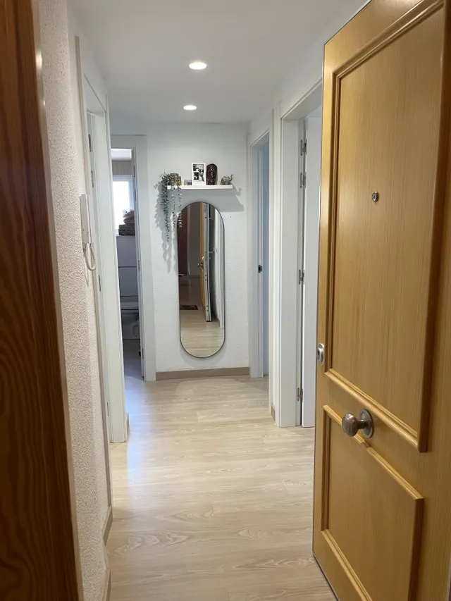Piso reformado con dos dormitorios, piscina y parking propio en zona juzgados, Benidorm — 7