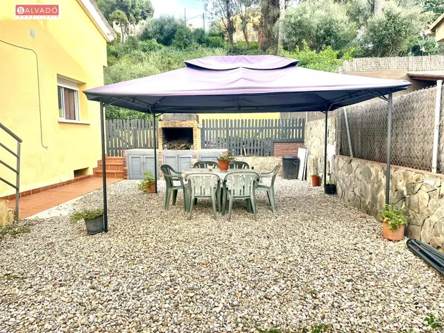 Casa con gran jardín, pérgola y barbacoa en Segur de Calafell !! — 6