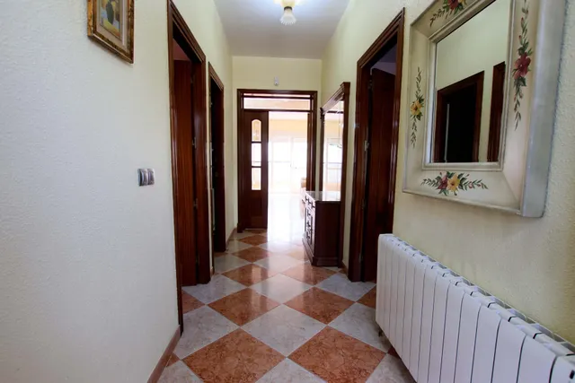 Fantástica casa en Montijo, con amplias estancias, totalmente equipada para entrar a vivir. — 6