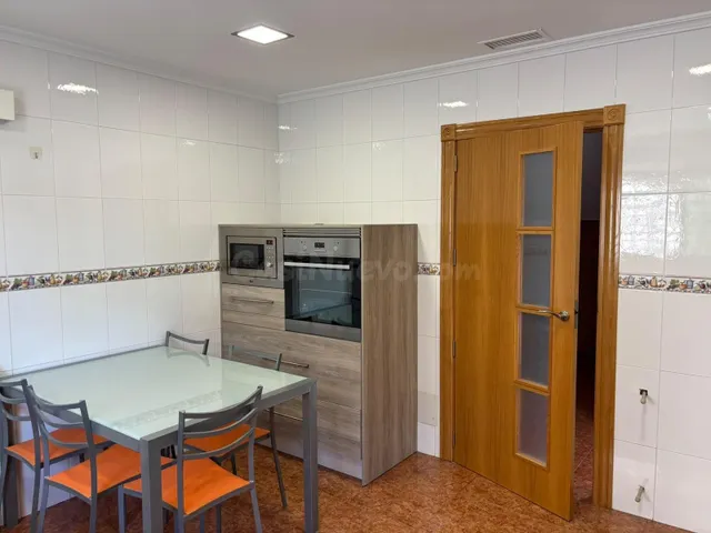 CHALET URBANIZACIÓN LOS VALIENTES - foto 2