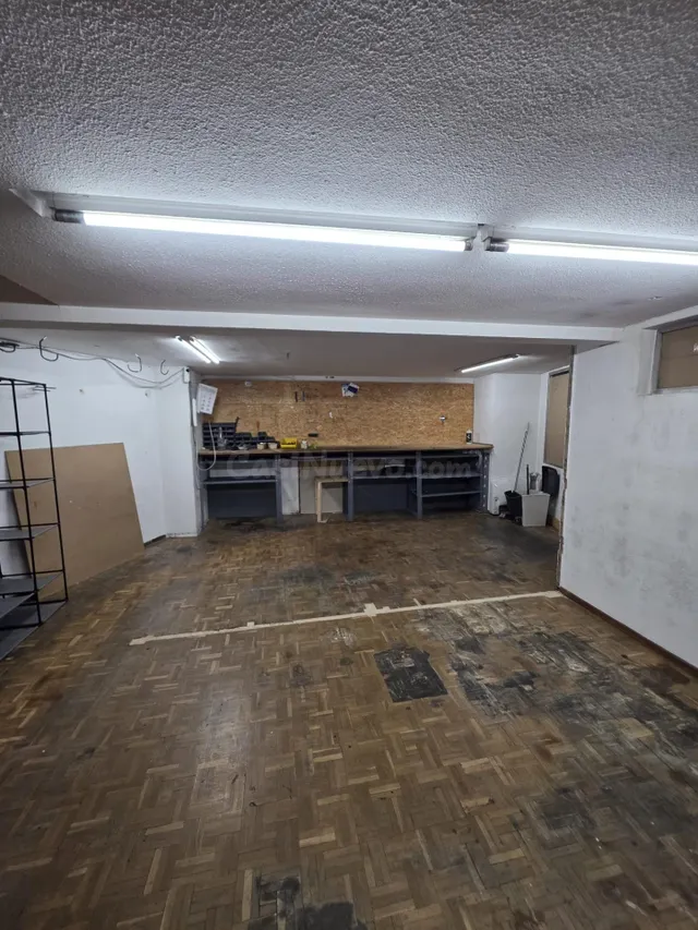 900€ LOCAL COMERCIAL PURO CENTRO - foto 5