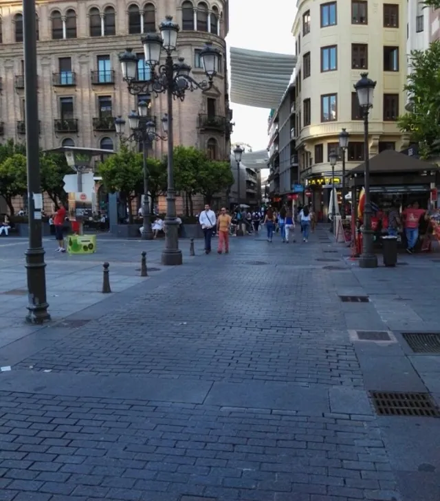 MAGNÍFICO PISO EN EDIFICIO SEÑORIAL EN PLENO CENTRO DE CORDOBA CAPITAL — 29