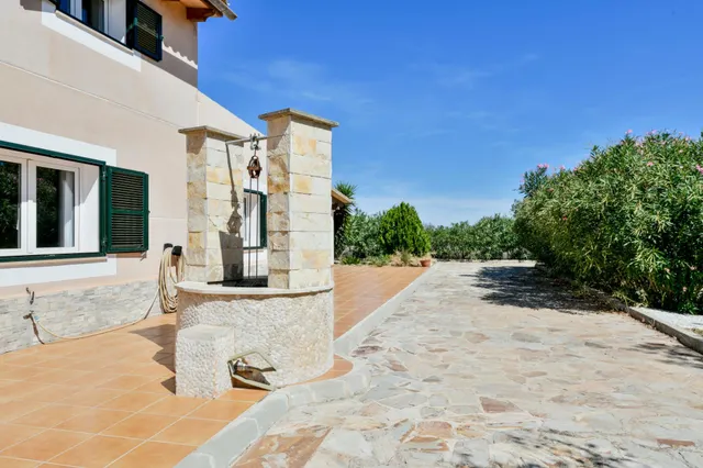 Finca rústica 7 habitaciones 331m² en venta - Jornets — 34