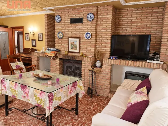 Chalet con parcela Urbana en Santa Maria de Trasierra (pueblo) — 9