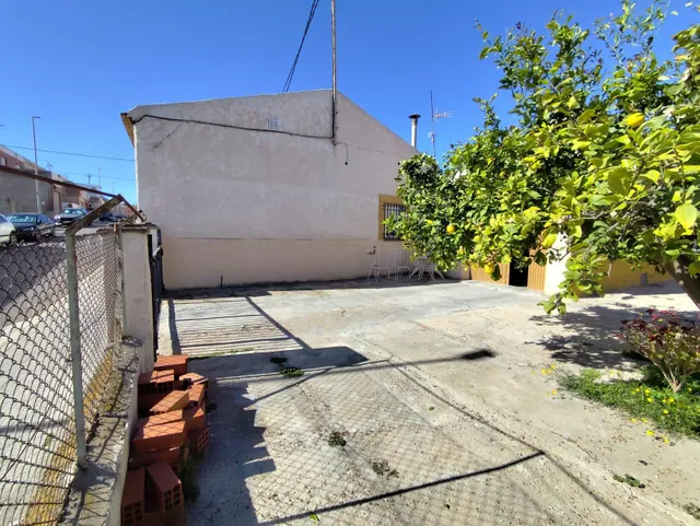 Propiedad de 650 m2 para reformar en Molinos Marfagones – Gran potencial para vivienda o inversión — 15