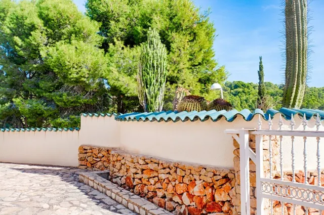 MAJESTUOSA VILLA CON VISTAS AL MAR, CERCA DE LA PLAYA DE LA FUSTERA, BENISSA — 47
