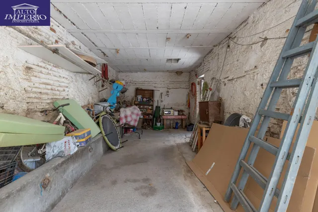 EXCEPCIONAL OPORTUNIDAD EN PLENO CENTRO DE HUÉTOR VEGA — 15