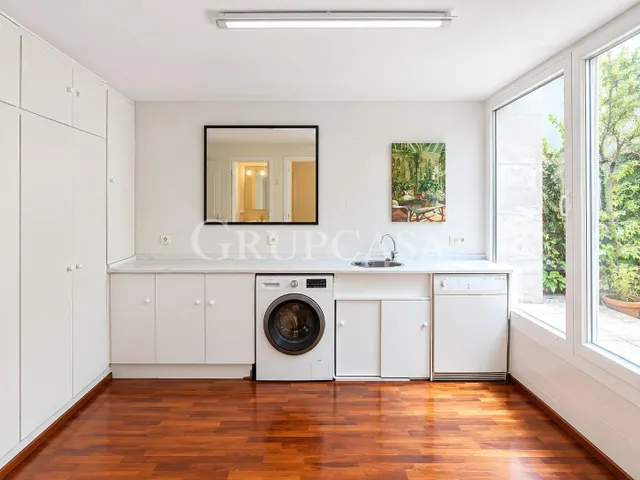 Magnífica Casa en Ciutat Jardí: Espacio, Comodidad y Calidad de Vida — 20