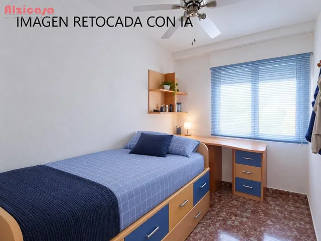 Ático en venta en la zona de sants patrons   junto al ies rei en jaume i — 12