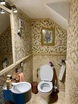 Villa de estilo mallorquín con amplio jardín de pinos en Cala Vinyes — 35