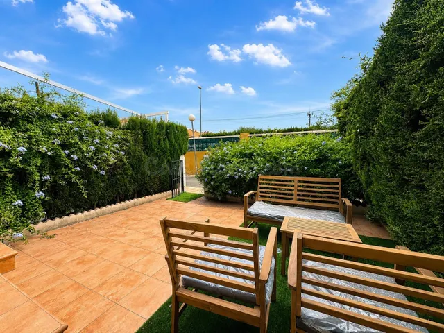 Bungalow en Playa San Juan de Alicante zona [Nou Nazareth] — 2