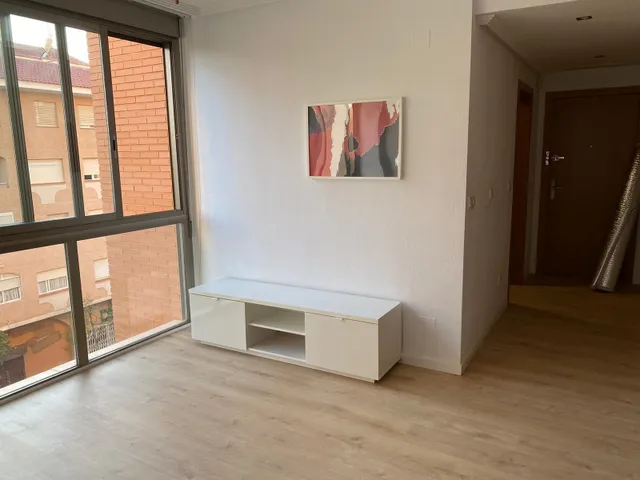 ¡Amplio y Luminoso Piso en Pueblo de San Juan! — 22