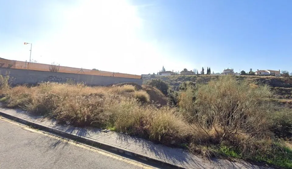 ¡Oportunidad única! Solar en Gójar, Calle Río Manzanil - 401 m2