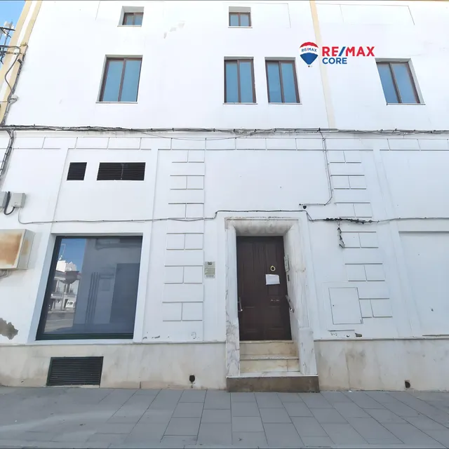 Venta o Alquiler: Local Comercial con Gran Potencial en Ubic - foto 4