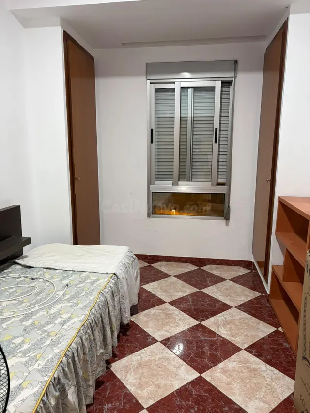 Piso en alquiler en pleno centro de Cullera – 3 habitaciones - foto 5