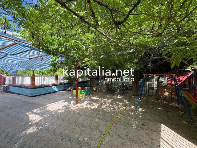 ESTUPENDO CHALET A LA VENTA CON LUZ Y PISCINA A TAN SOLO 5 M