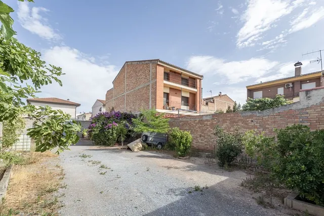 ¡MAGNIFICO SOLAR URBANO EN ALBOLOTE, CON INFINIDAD DE POSIBI - foto 2