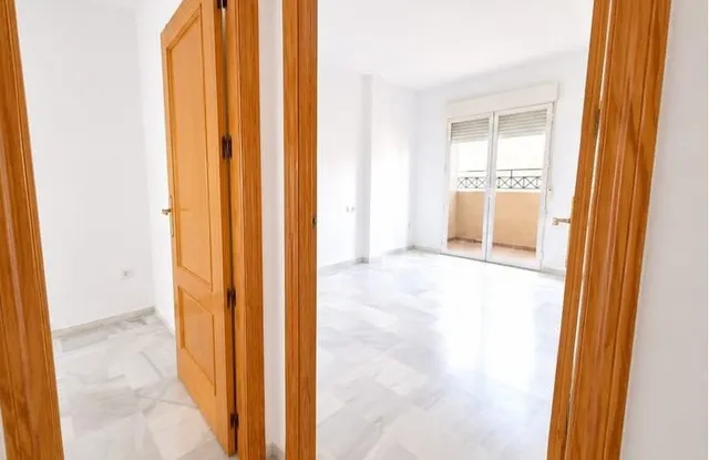 DUPLEX CON 2 TERRAZAS EN CULLAR VEGA, GARAJE Y ASCENSOR — 25
