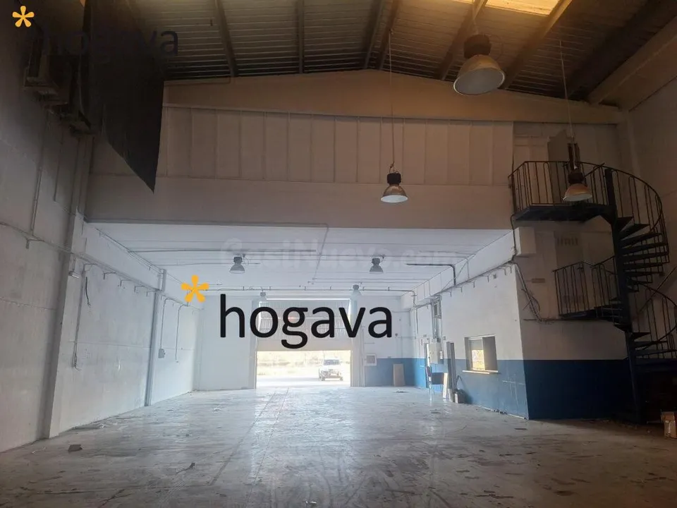 NAVE INDUSTRIAL EN ALQUILER ESPARREGUERA