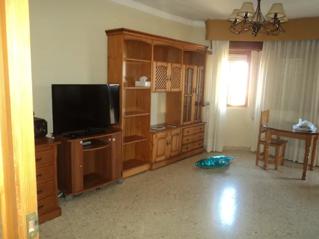 Piso para entrar a vivir en pleno centro de la Roda. — 5