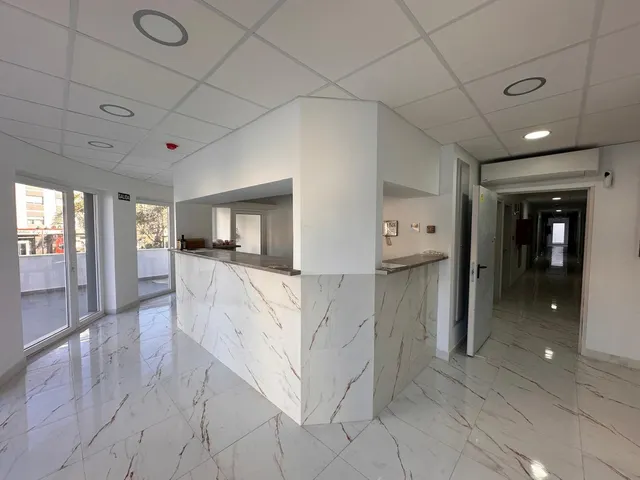 Hotel 59 habitaciones 3370m² en venta - Centro — 7