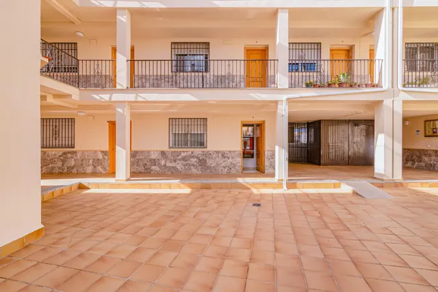 Precioso piso en Churriana de la Vega — 29