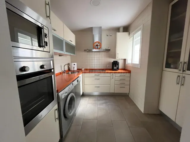 MAGNÍFICO APARTAMENTO EN URBANIZACIÓN PRIVADA CON PISCINA — 5