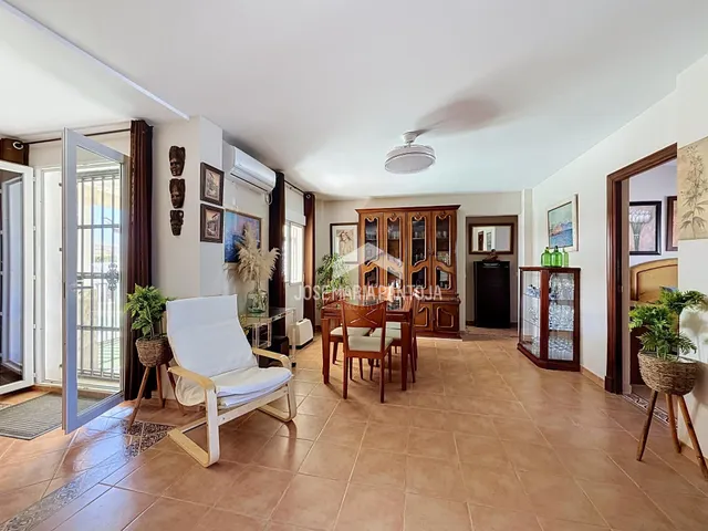 FINCA DE RECREO Y CHALET — 32