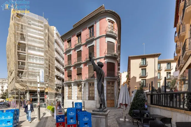 LOCAL EN VENTA JUNTO PLAZA ISABEL LA CATÓLICA — 2