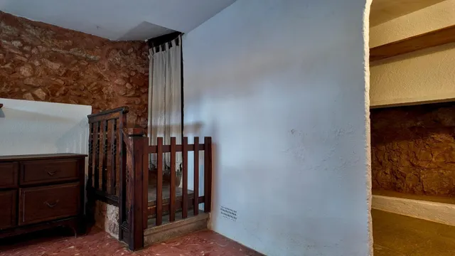 Terraza, balcón y estancias espaciosas integradas en la tranquilidad de Vacarisses — 36