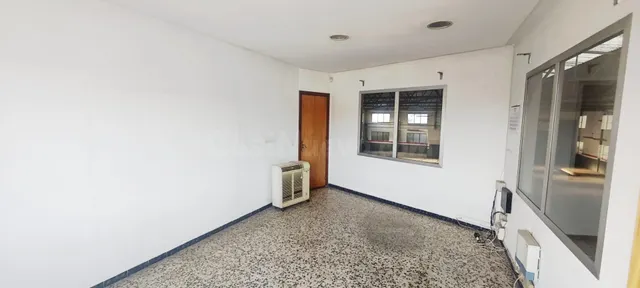 Nave industrial 1000m² en venta - Estación - San Antonio - foto 4
