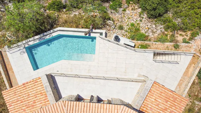 Moderna finca de lujo con vistas panorámicas y piscina en S’ - foto 4