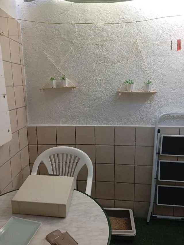 CASA DE PLANTA BAJA CON BUHARDILLA Y PATIO EN ALÍA - foto 4
